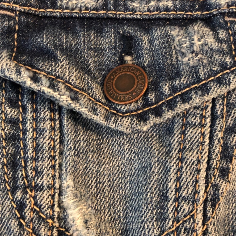 Jean jacket - Picture 3 of 4
